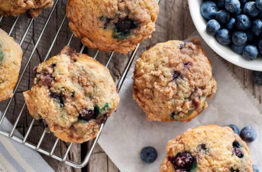 A Recipe That Makes 8 Jumbo Blueberry